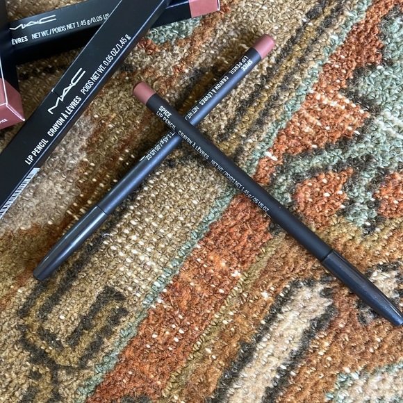 MAC Spice Lip Pencil - Picture 3 of 3
